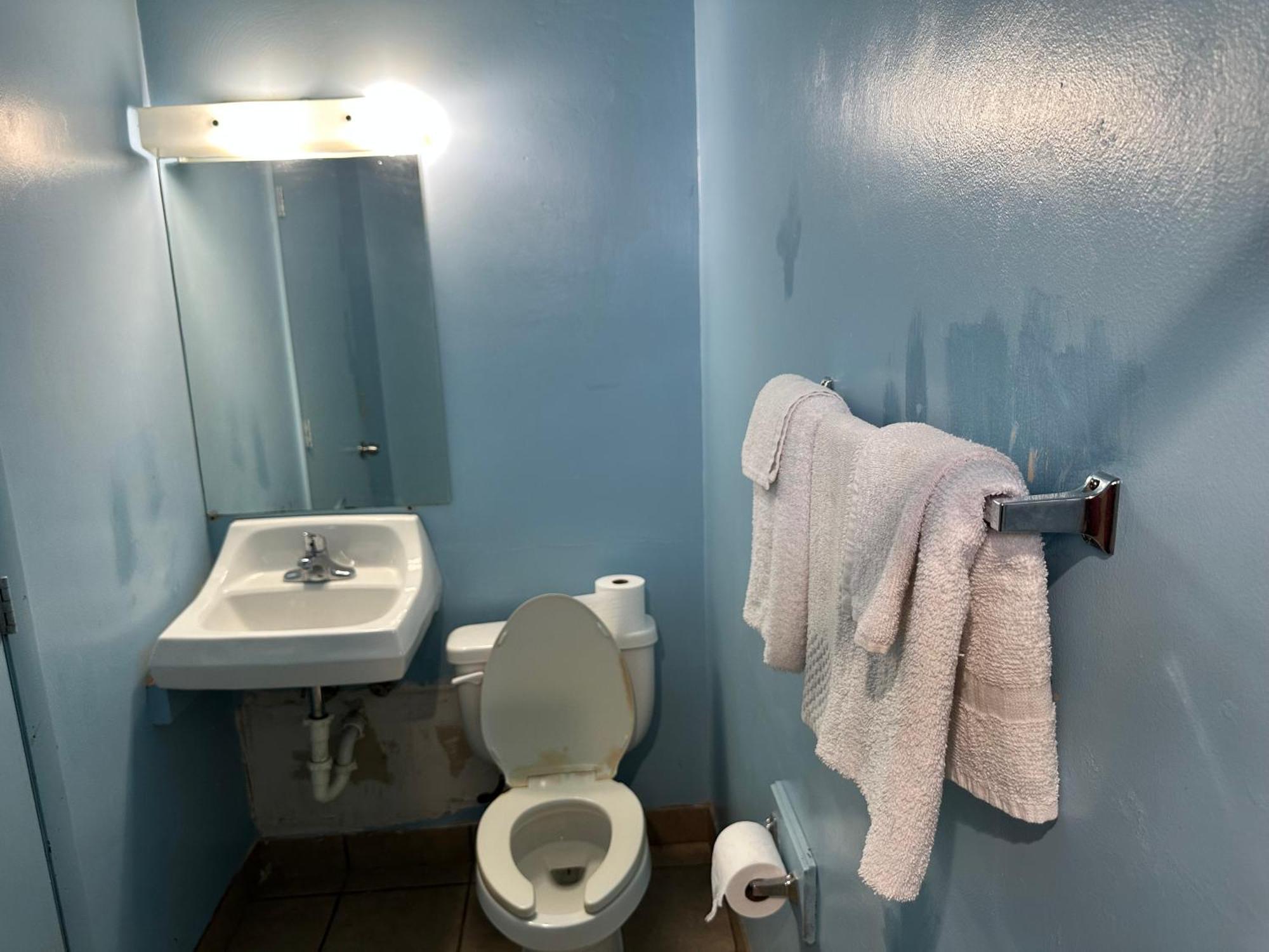 Westgate Manor Motel Austintown & Youngstown Ohio Экстерьер фото